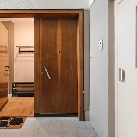 Apartment Corso Italia Con Balcone Nel Cuore Di *