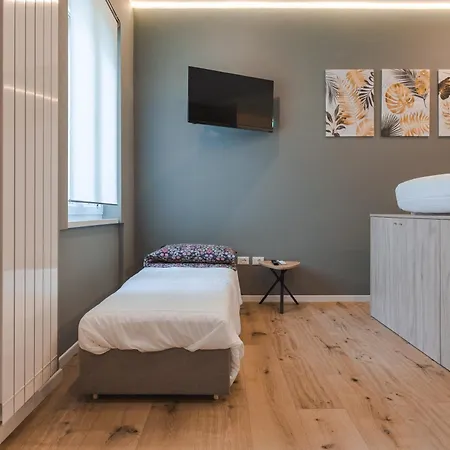 Corso Italia 7 -piazza Unita, Mare & Balcone Lägenhet Trieste